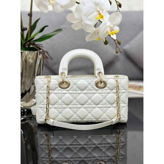 Dior Lady D-Joy Medium Handbag M0540ONGE_M030