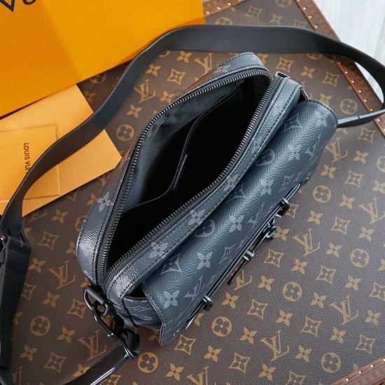 LV Steamer Messenger Bag M45585